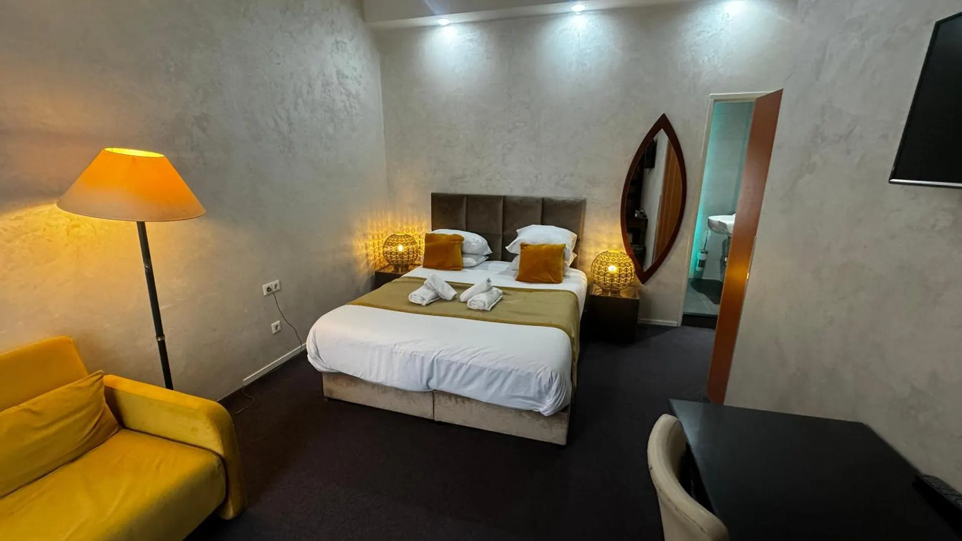 Hotel La Belle Vue Amsterdam 2*,